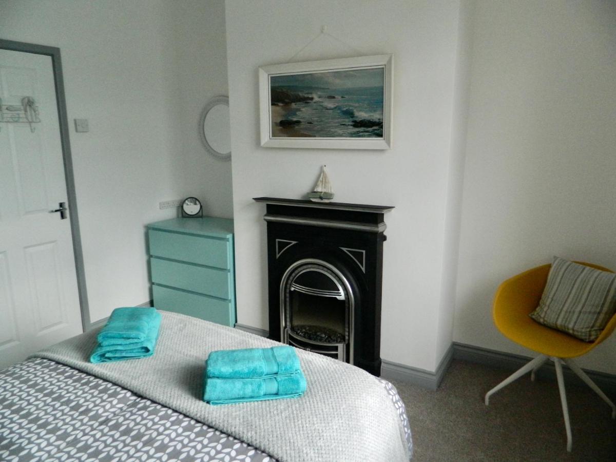 'Harbour View' On The River By Gorleston'S Award Winning Beach - Pet Free! Exterior photo